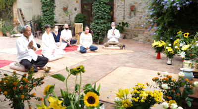 Ceremonia de despedida con Tew Bunnag